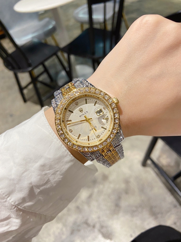 コピーロレックス背面デザイン